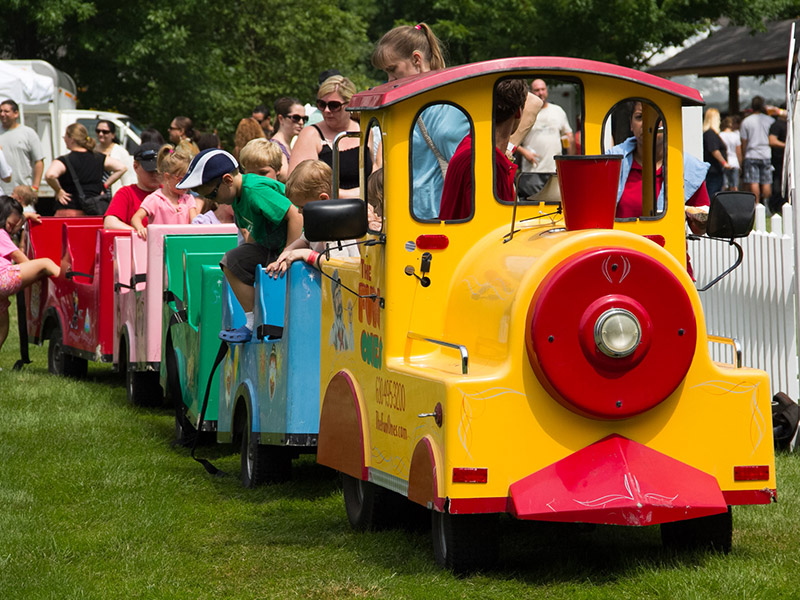 Trackless Train Rental The Fun Ones