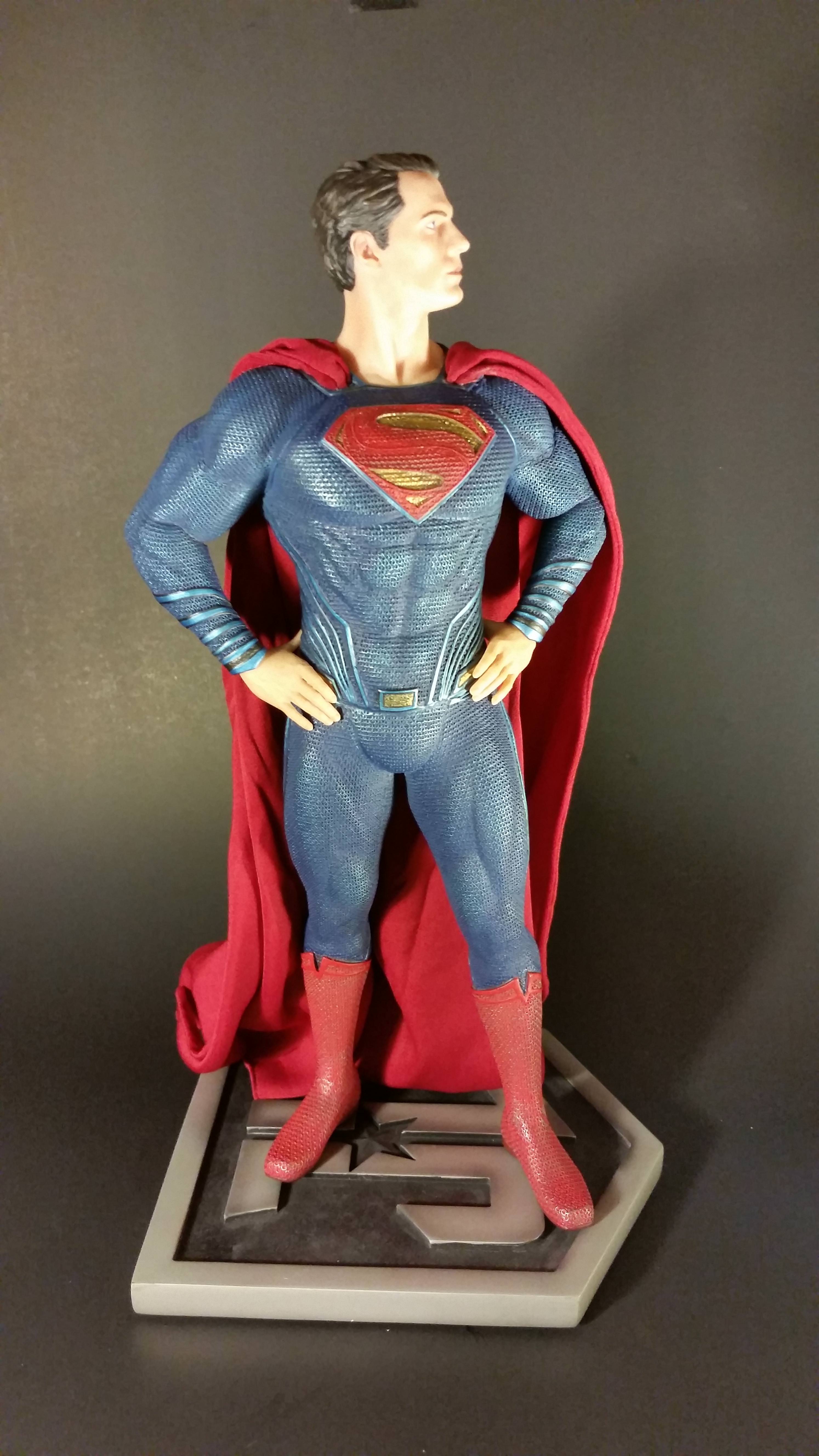 DC Collectibles Justice League Superman Statue The Fwoosh
