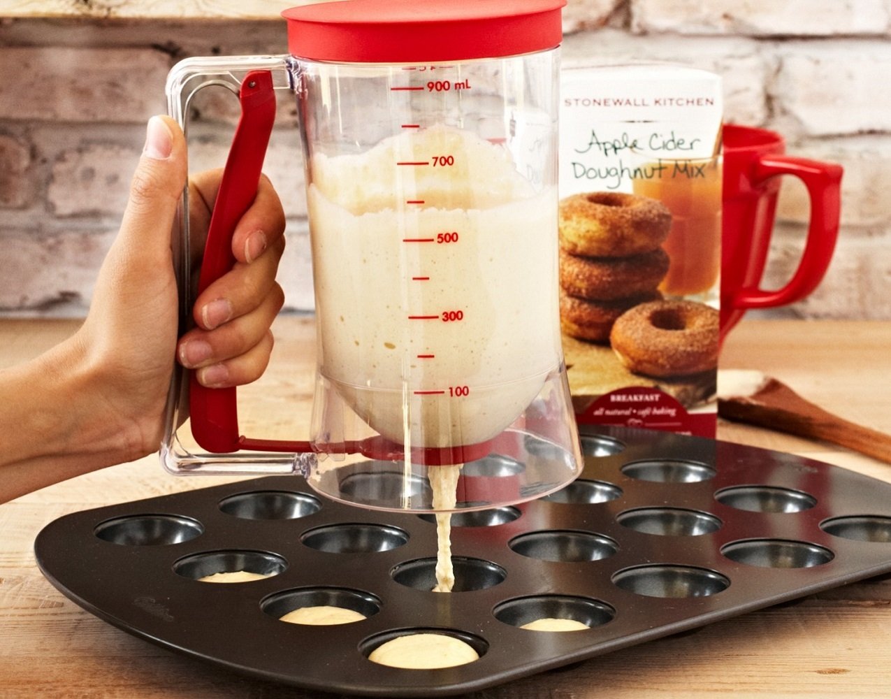 Möbel & Wohnen Chicago Metallic Cupcake/Batter Dispenser Batter