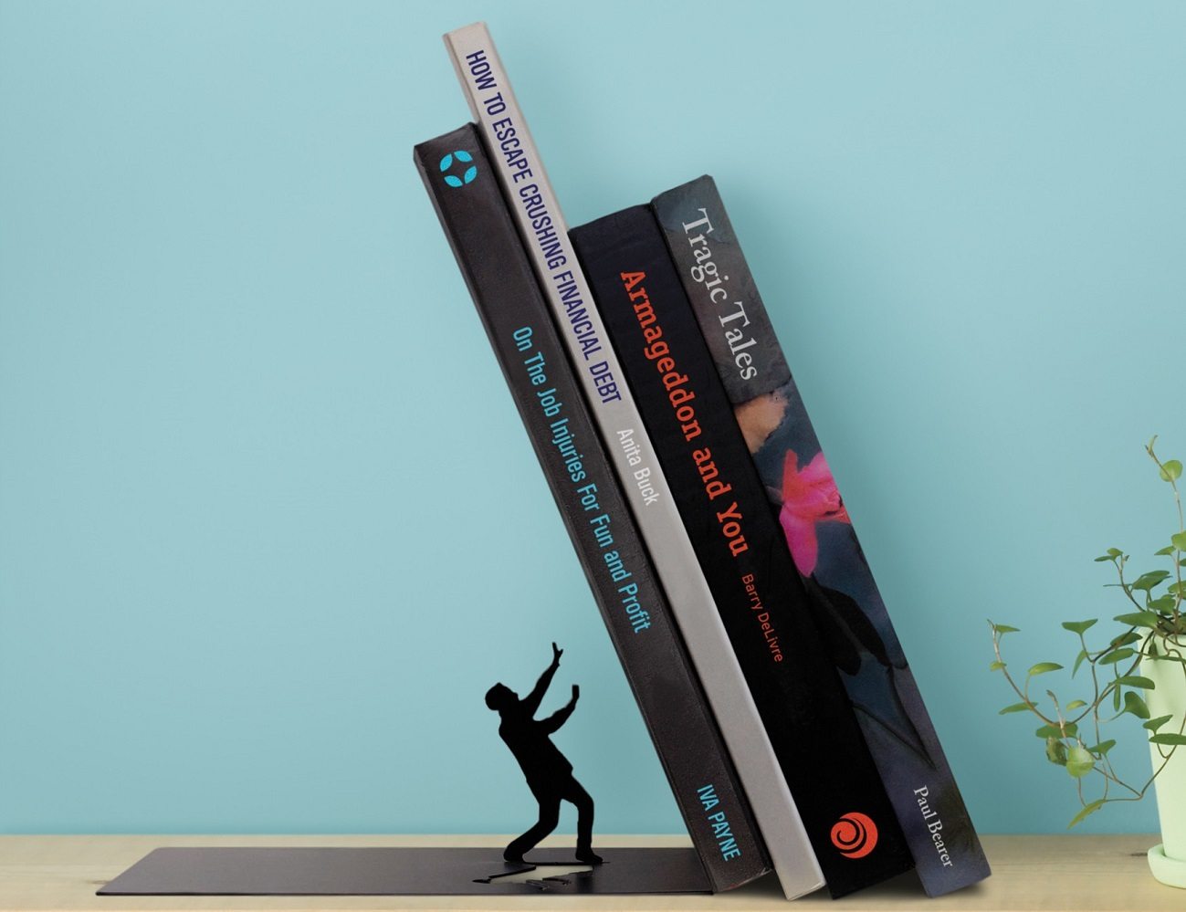 Falling Books Bookend » Gadget Flow
