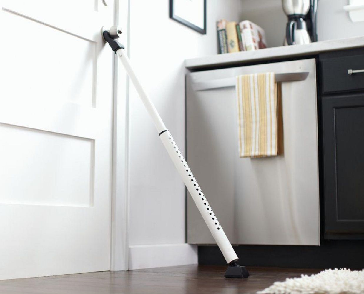 DualFunction Security Bar From Master Lock » Gadget Flow