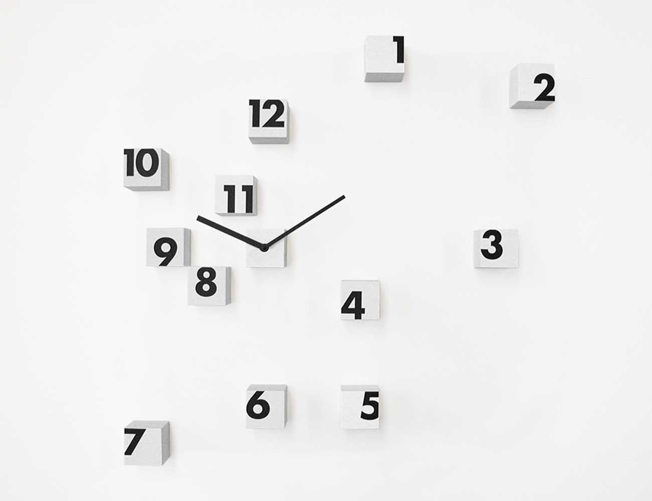 RND Time Wall Clock by Progetti Using Randomly Placed Cubes
