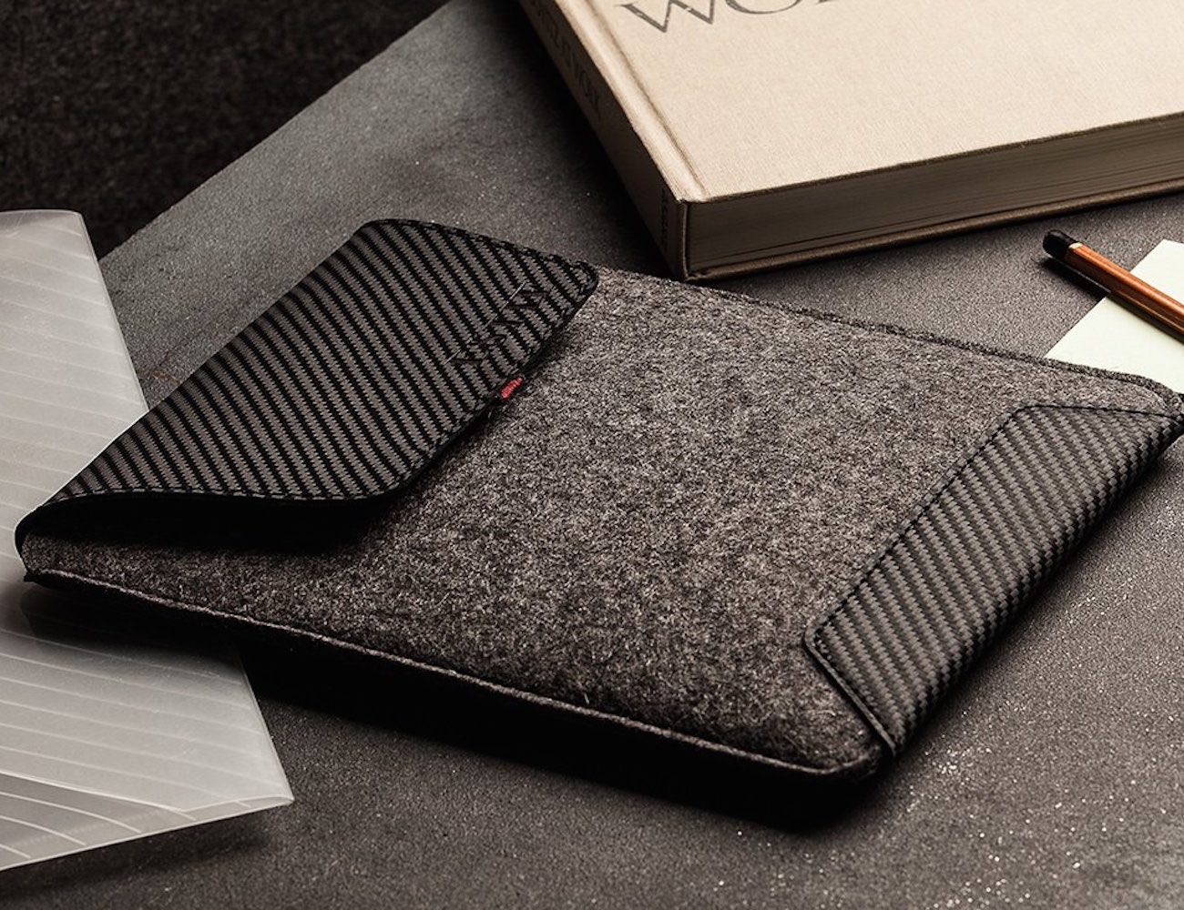 iPad Air/Mini Sleeve 100 Handmade With Carbon Leather Weave