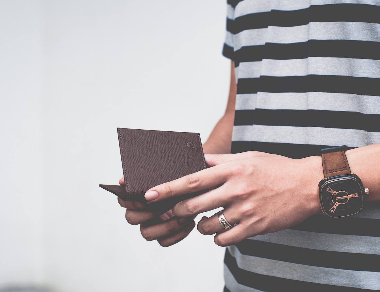 DFY RFID Minimalist Wallets With No Ridiculous Mark Ups » Gadget Flow