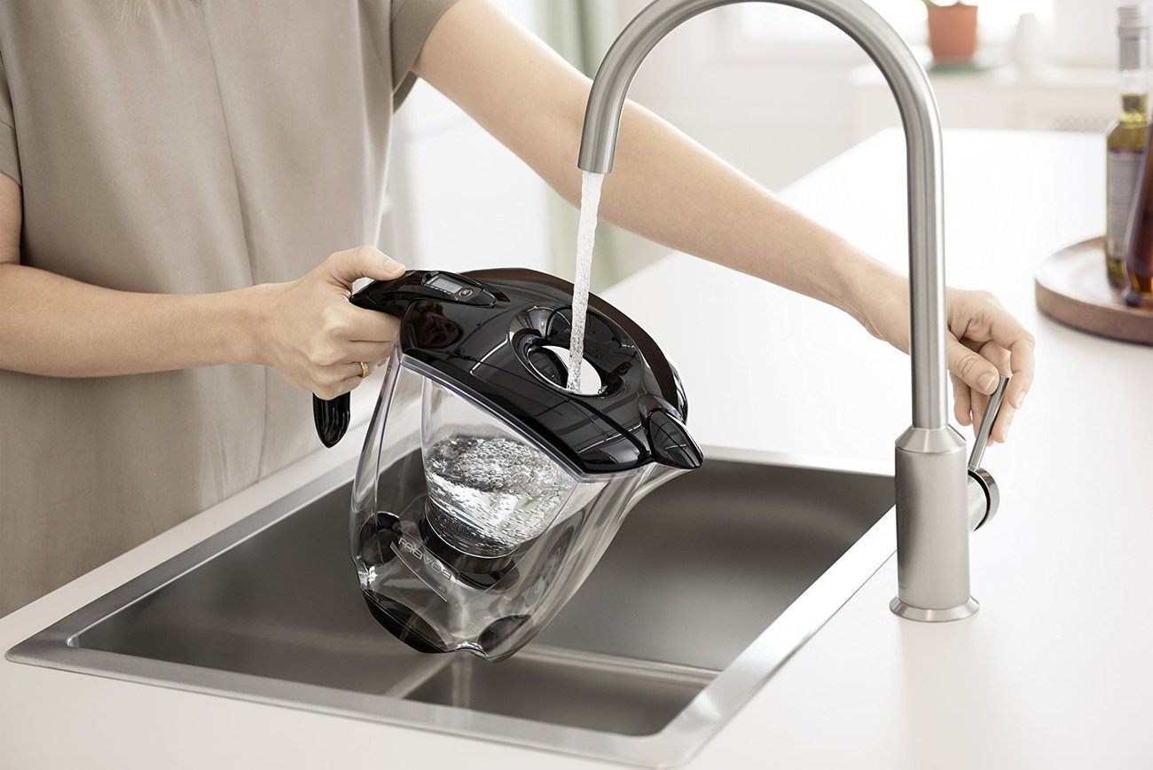 Mavea MicroDisc Water Filter Pitcher » Gadget Flow