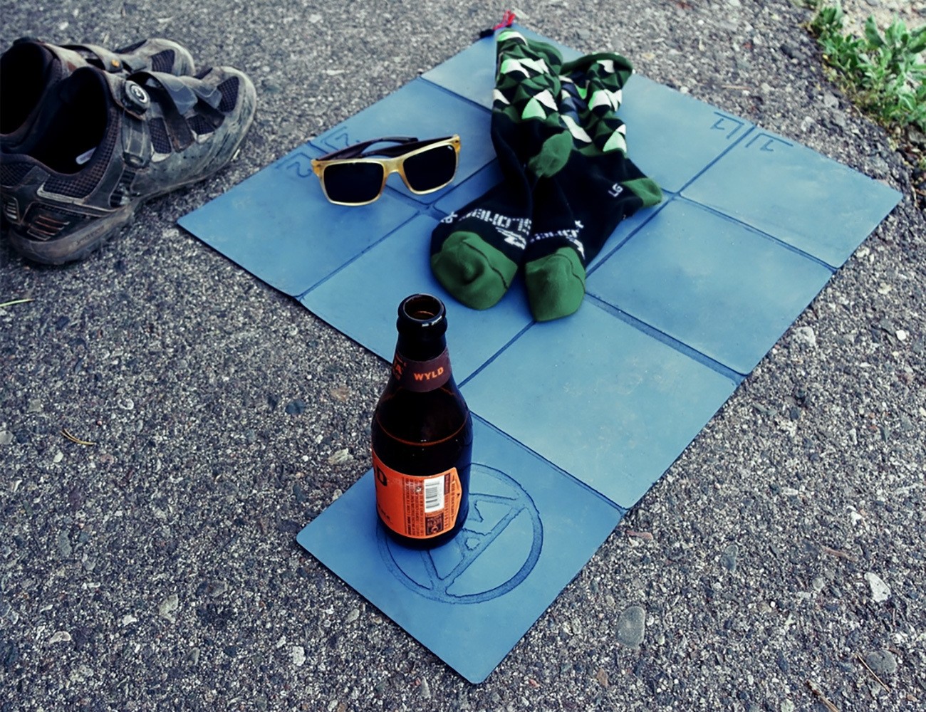 ADVENTURE MAT A Clean Surface Wherever You Go » Gadget Flow
