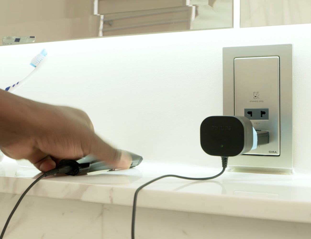 MICRO The World's Smallest Universal Travel Adapter