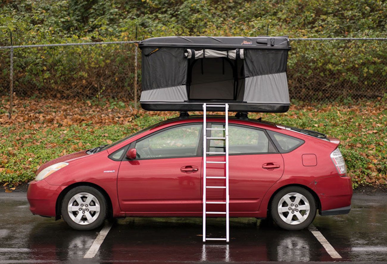 Evasion Evolution Vehicle Rooftop Tent » Gadget Flow