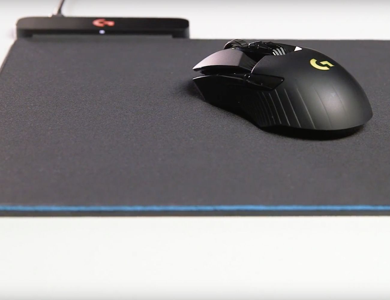 This charging mouse pad continuously charges your compatible mouse