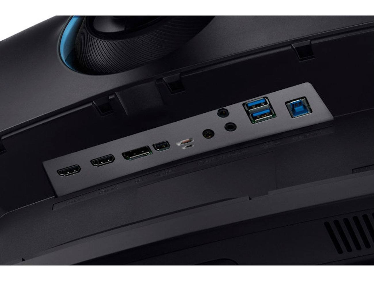 Samsung CHG90 QLED Gaming Monitor » Gadget Flow