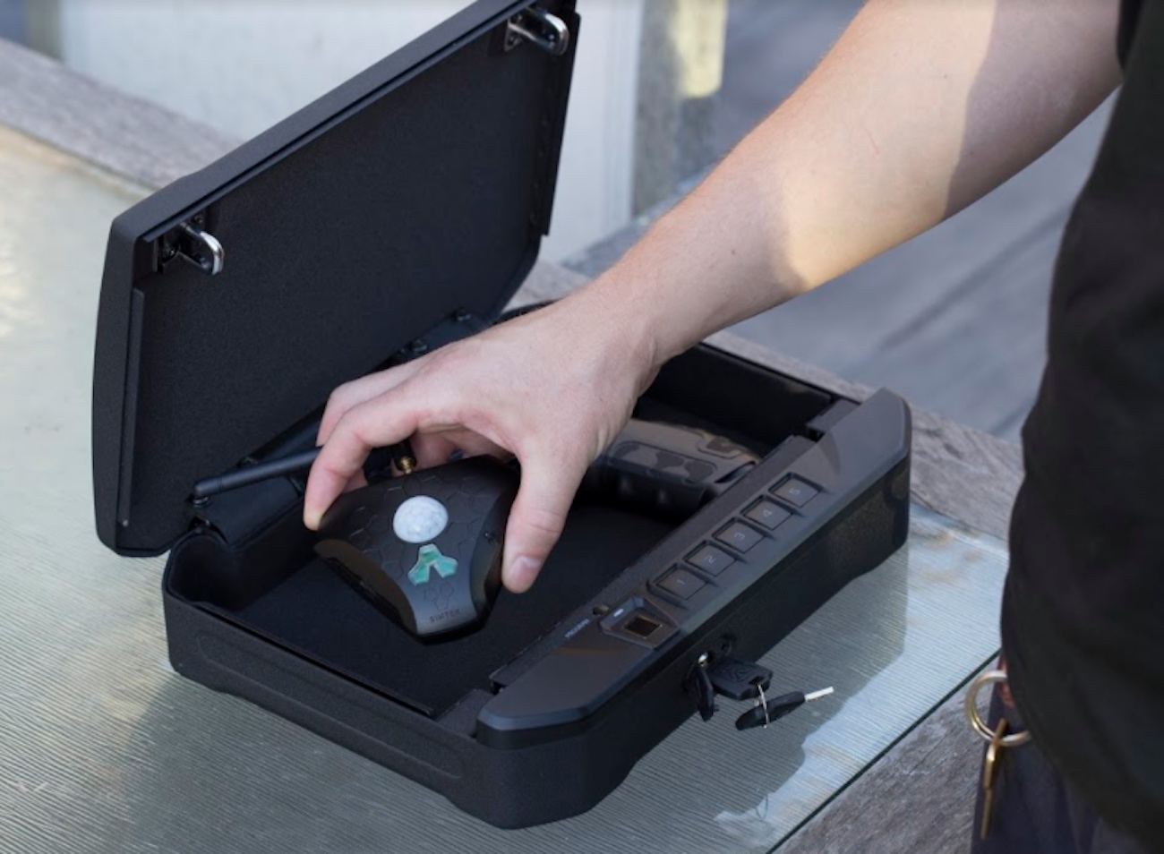 Simtek Duo Portable Security Sensor » Gadget Flow