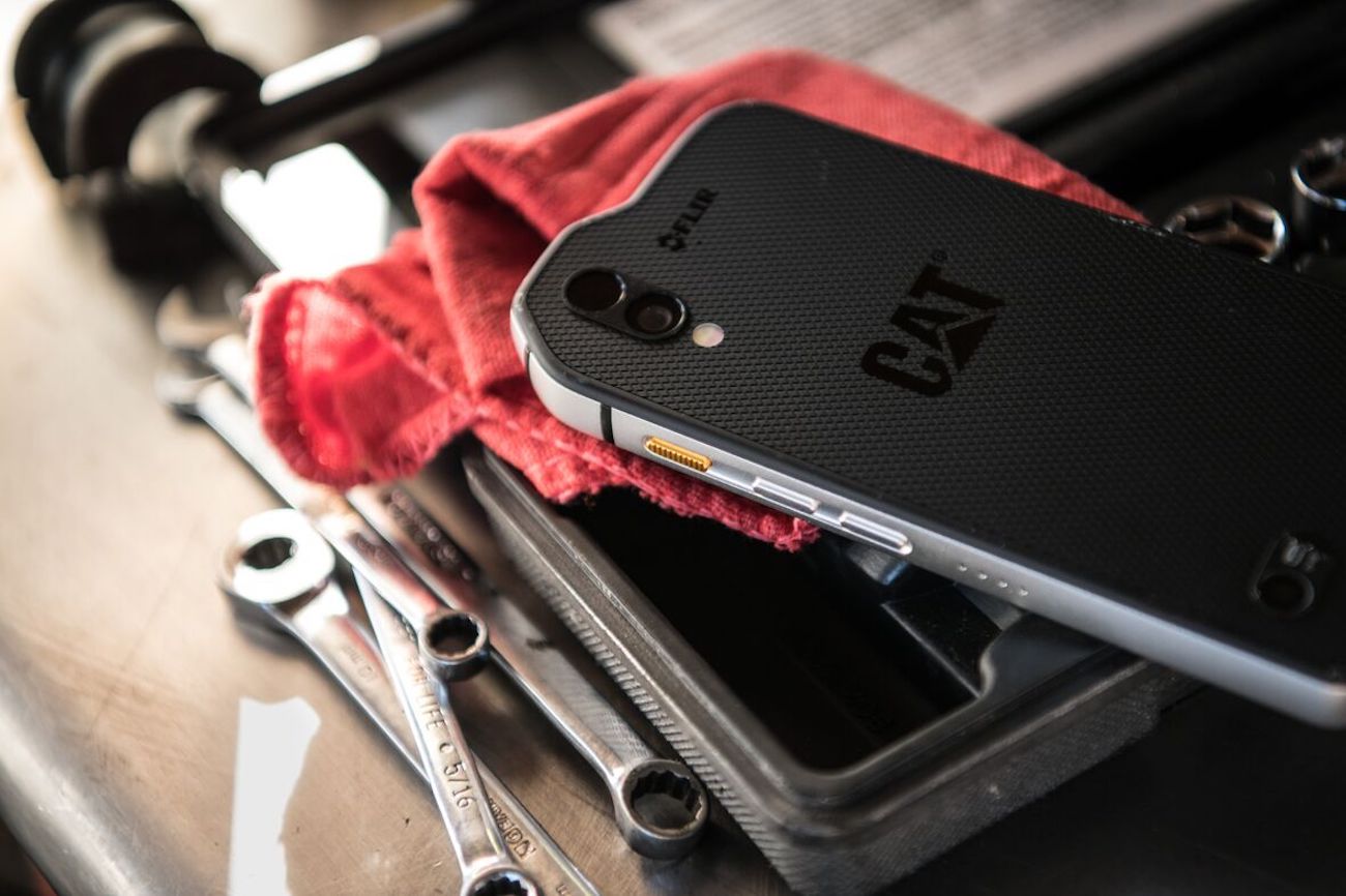 Cat S61 Multitool Android Smartphone » Gadget Flow