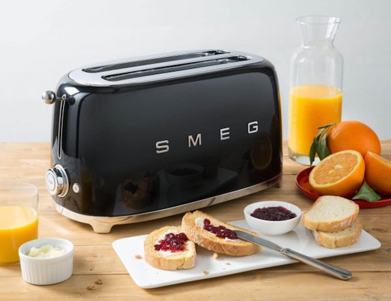 Smeg Retro Style Toaster » Gadget Flow