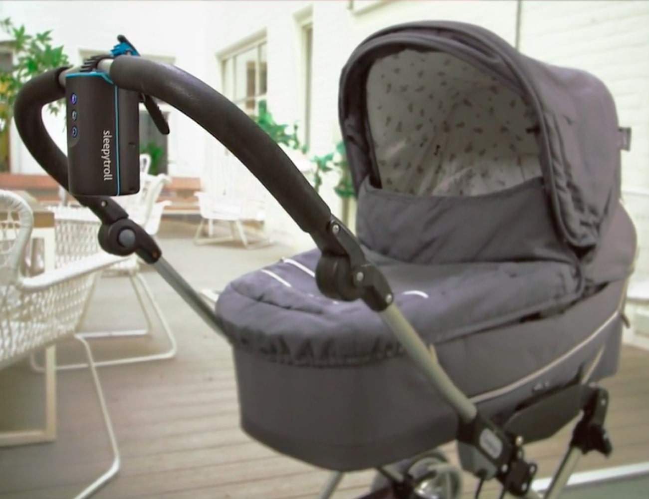 Sleepytroll Sensor Controlled Baby Rocker » Gadget Flow