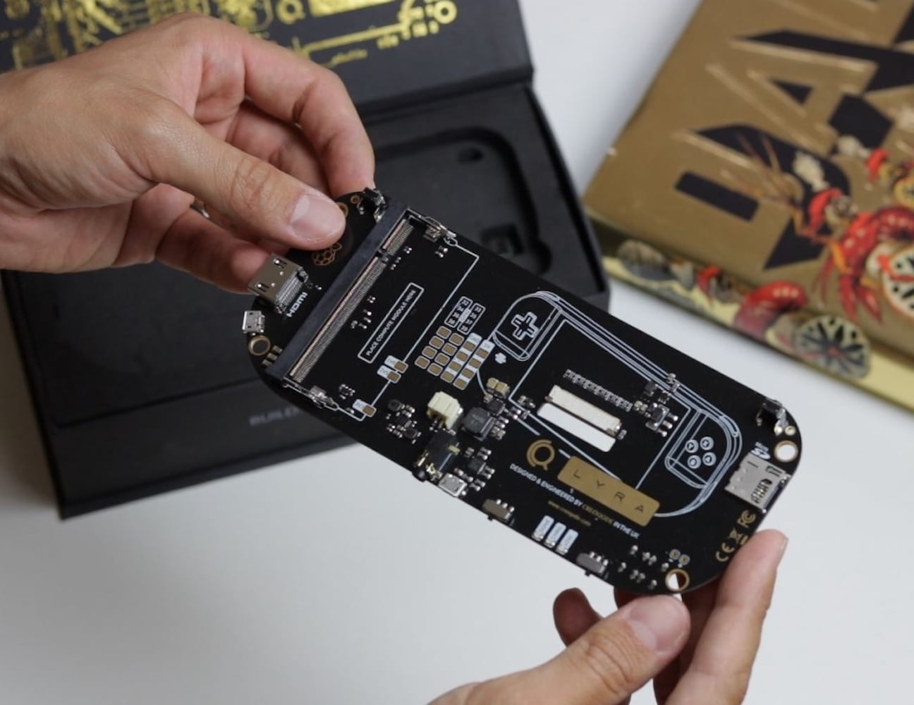 This Raspberry Pi game console actually fits in your pocket