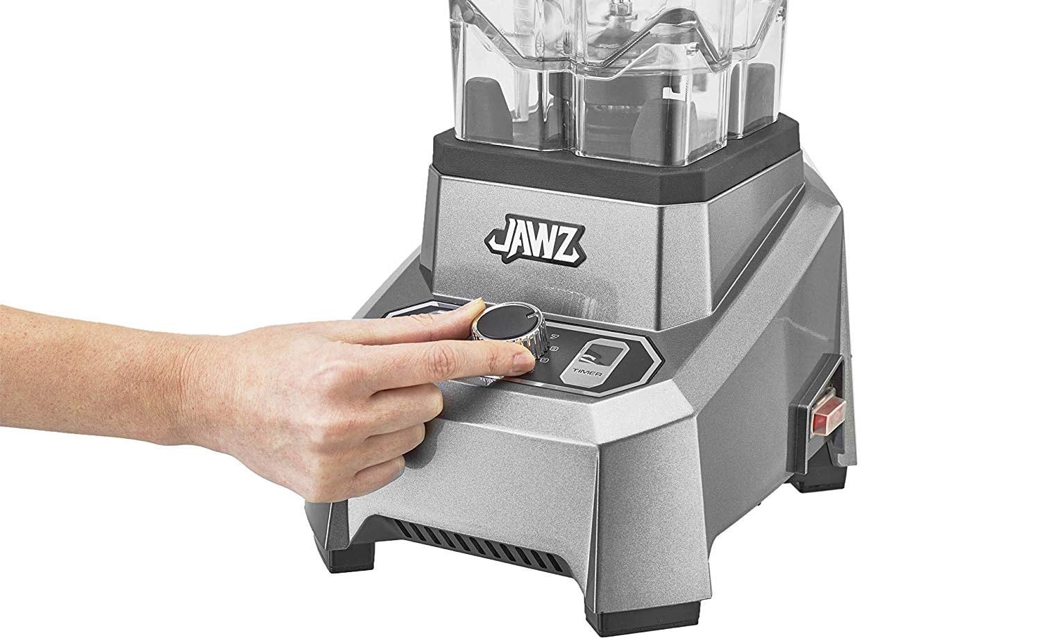 This Food Processor & Blender Crushes Ice in Seconds