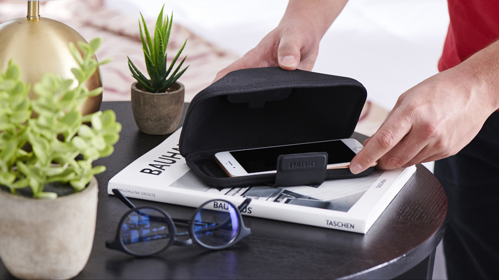 (2021) ᐉ UV Clean Sanitizing Series Contains 4 Portable Items That Kill