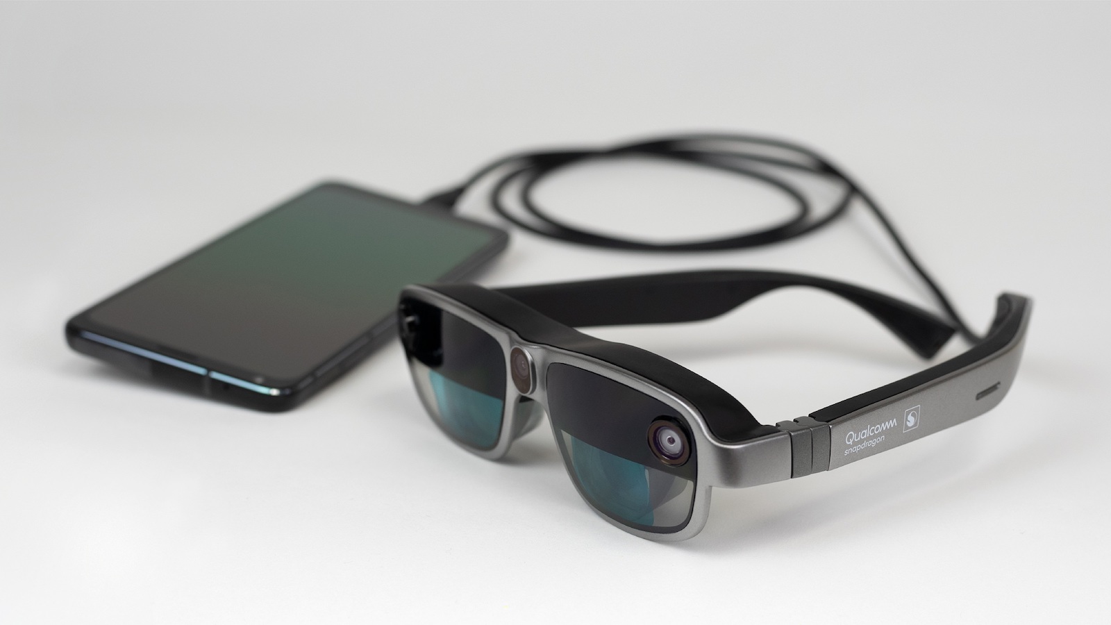 (2021) ᐉ Snapdragon XR1 AR Smart Viewer Reference Design Lets