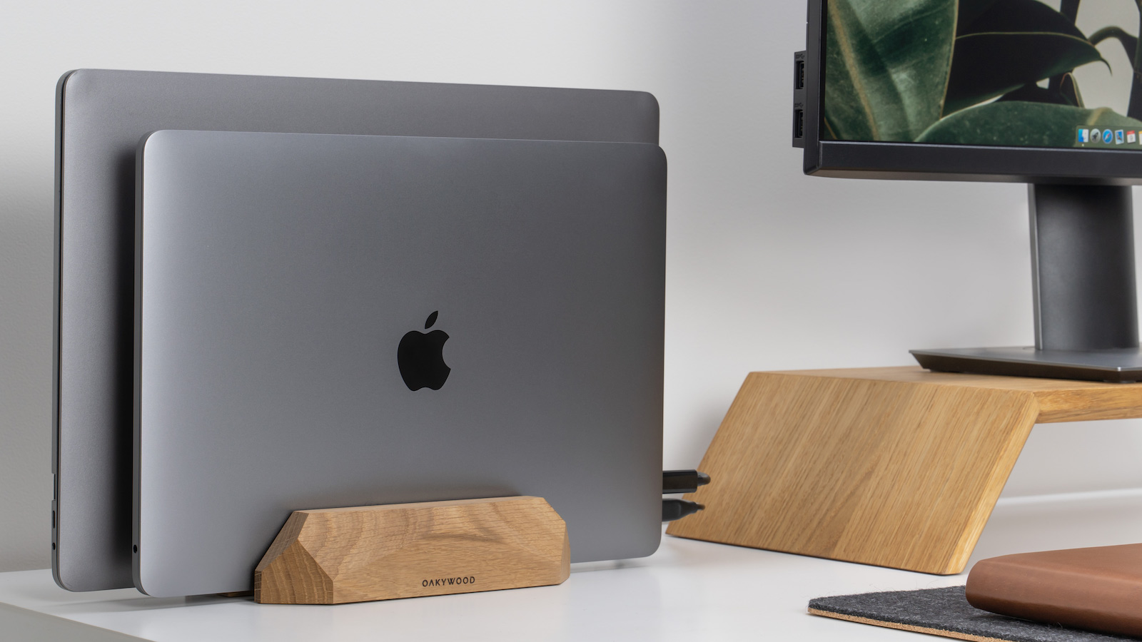 12 Most useful laptop gadgets and accessories that you need in your 12 Most useful laptop gadgets and accessories that you need in your