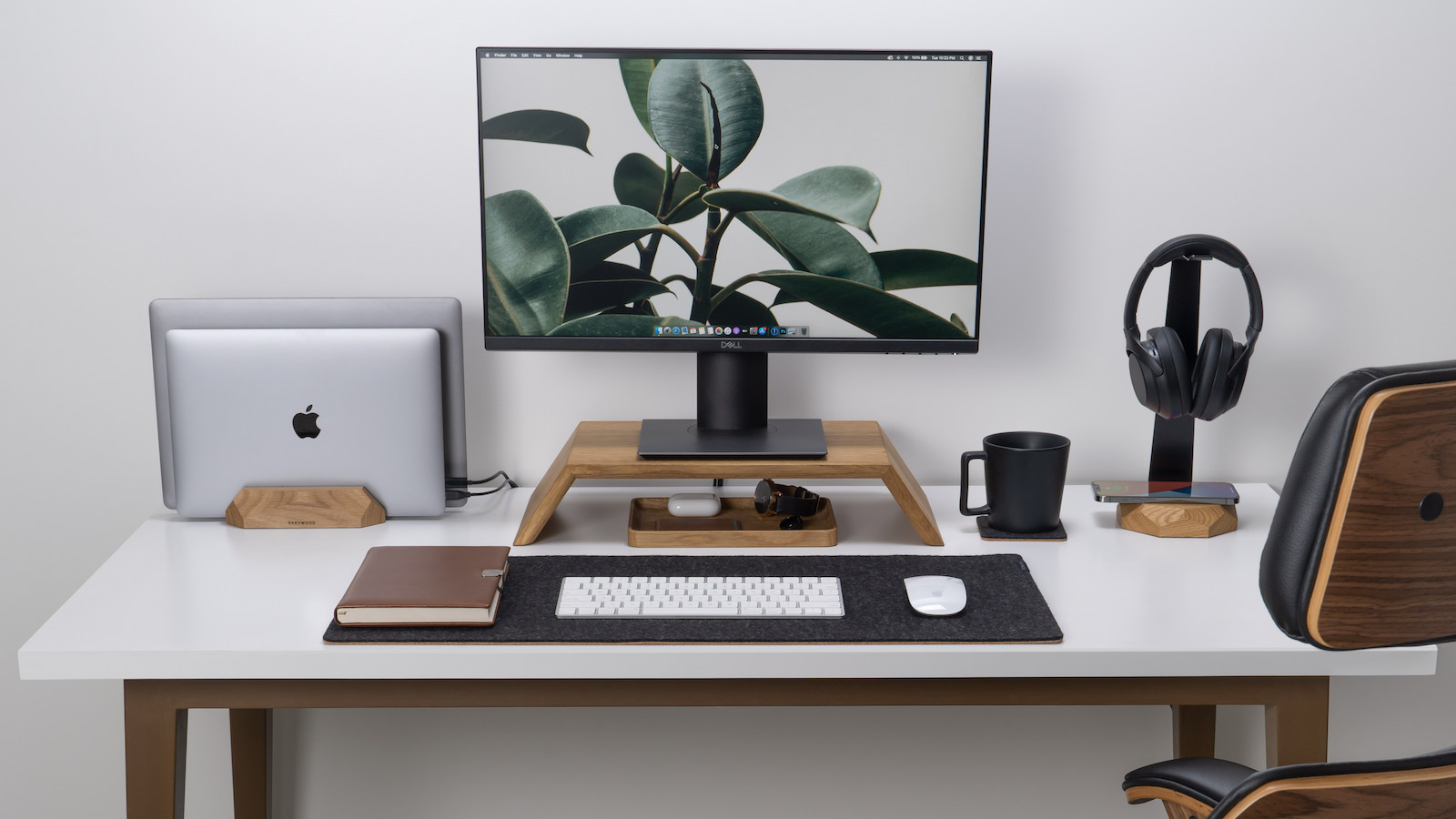 12 Most useful laptop gadgets and accessories that you need in your 12 Most useful laptop gadgets and accessories that you need in your