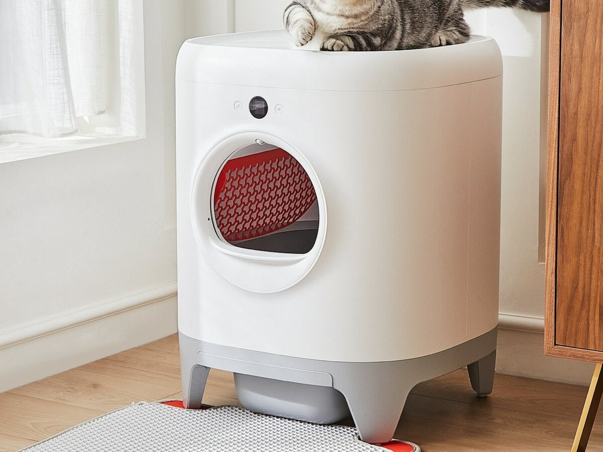 PETKIT Pura X selfcleaning cat litter box includes 12