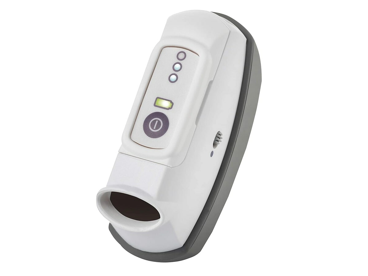 CalmiGo smart calming device regulates your breathing to relieve