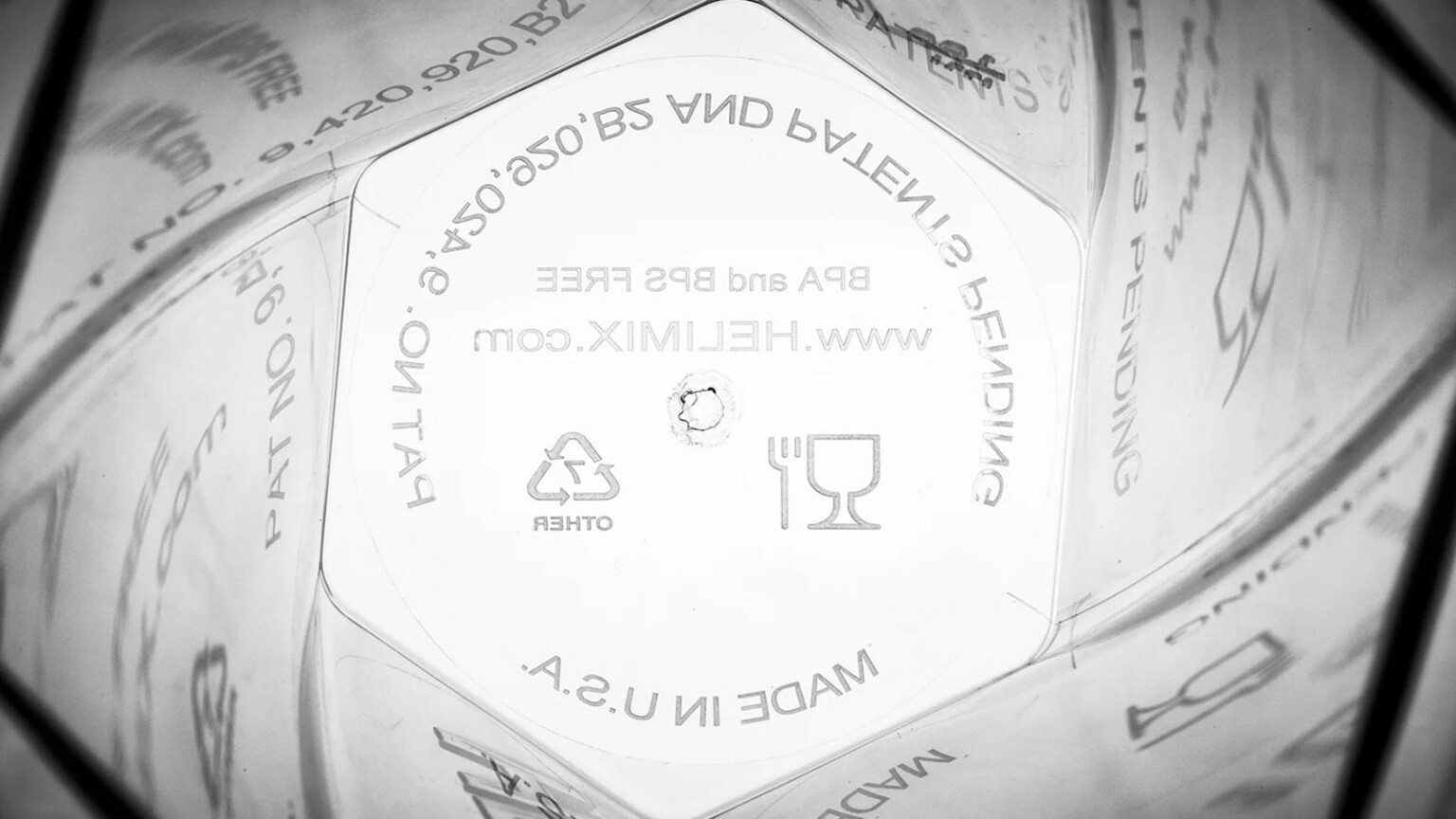 Review the Helimix blender bottle creates its own vortex