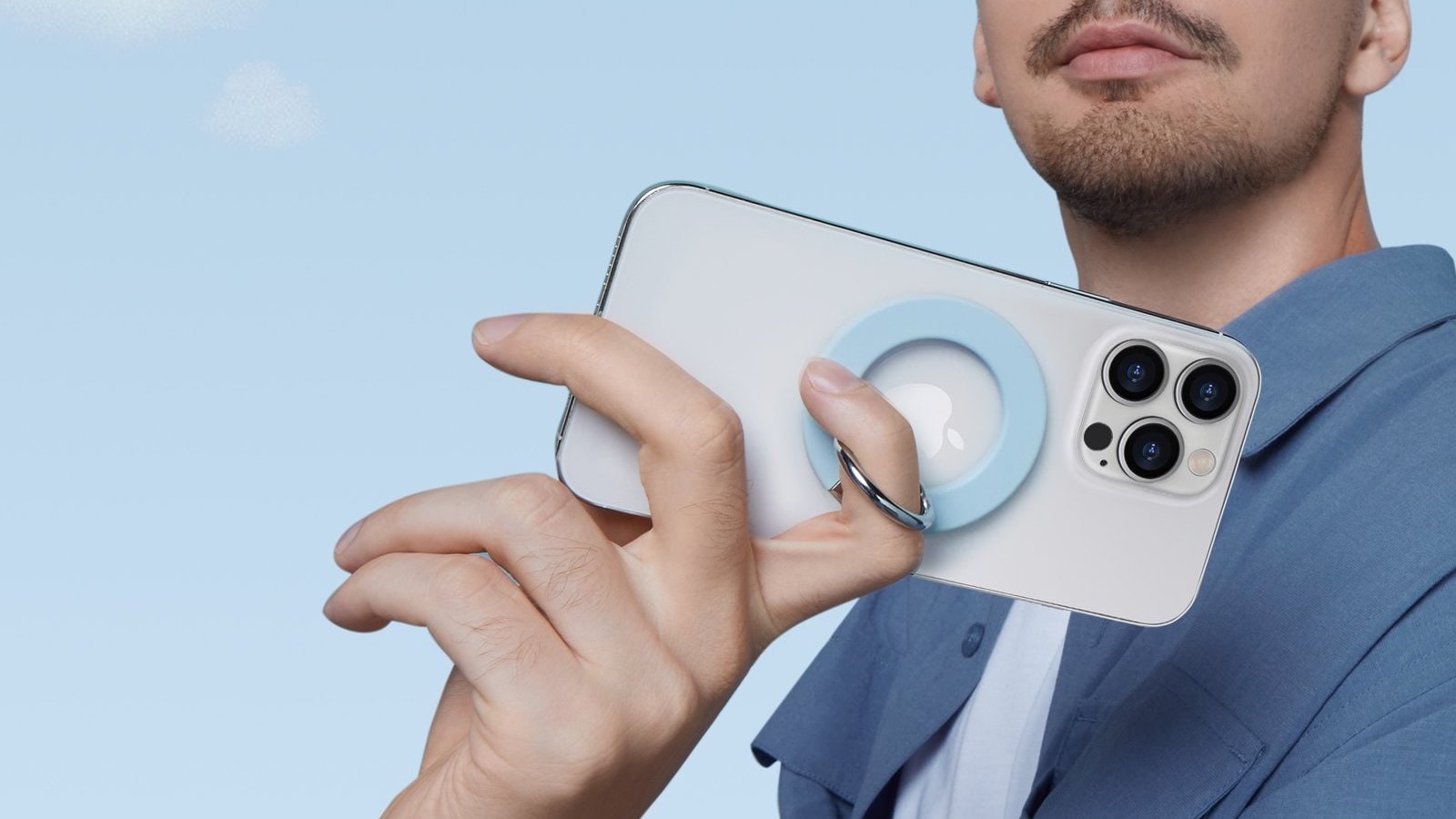 Anker 610 Phone Grip and stand (MagGo) keeps your iPhone 13