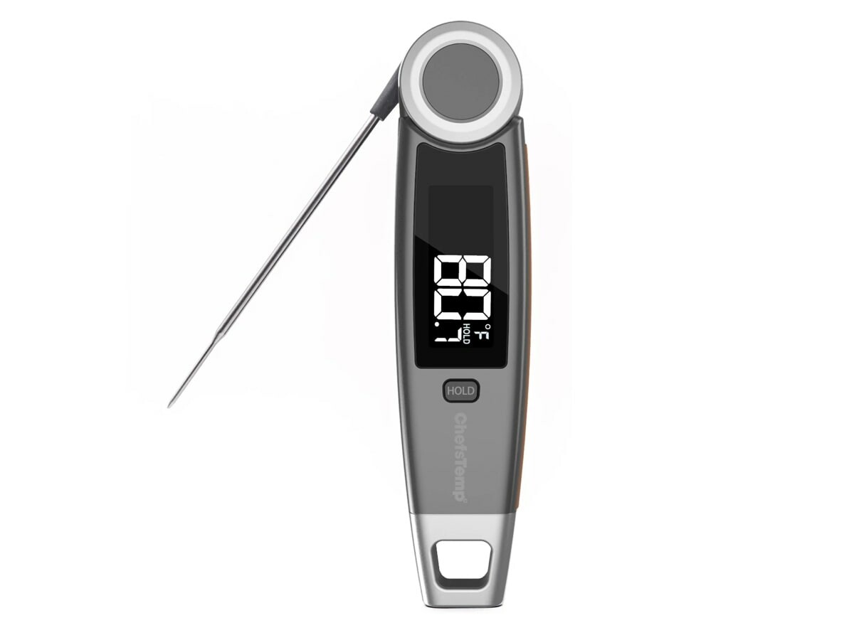 ChefsTemp Finaltouch X10 accurate meat thermometer provides readouts