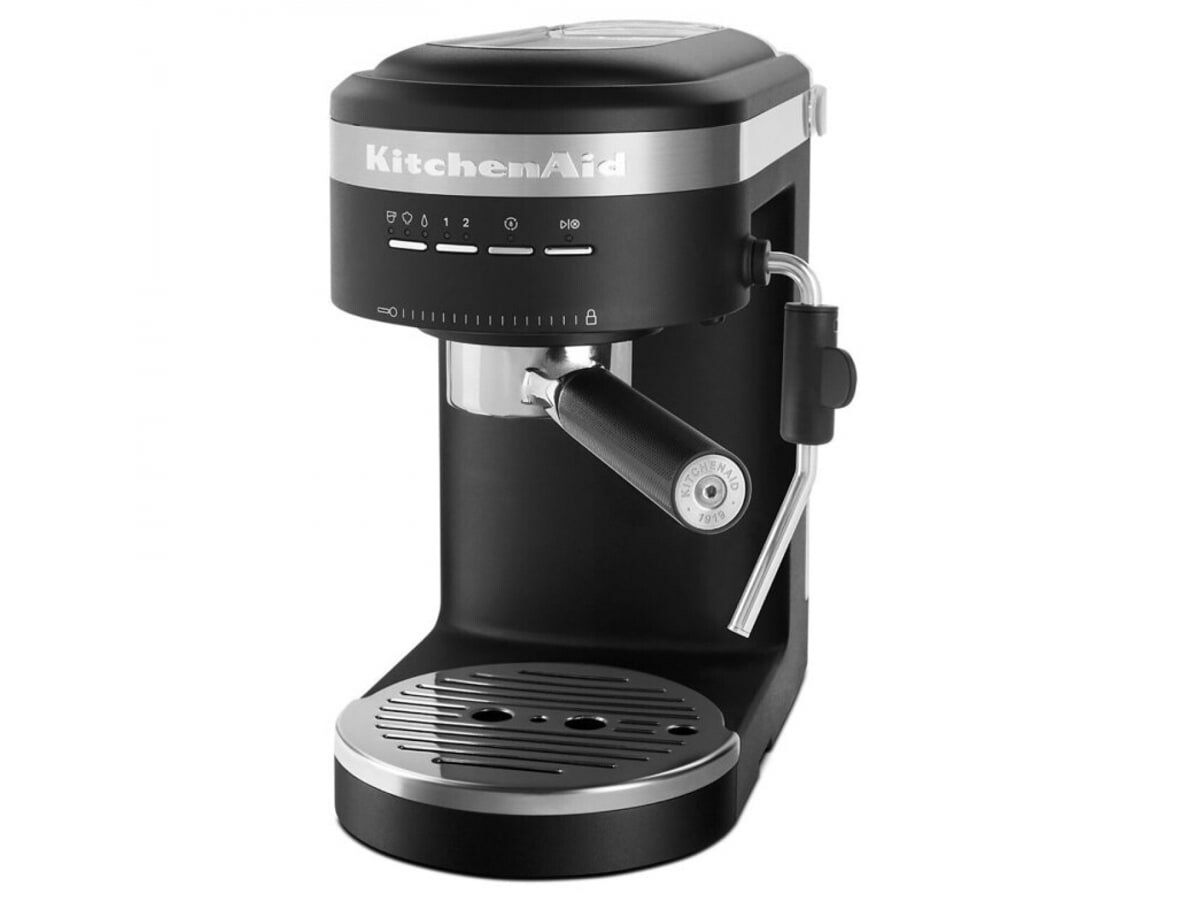 KitchenAid SemiAutomatic Espresso Machine has a 15bar Italian pump
