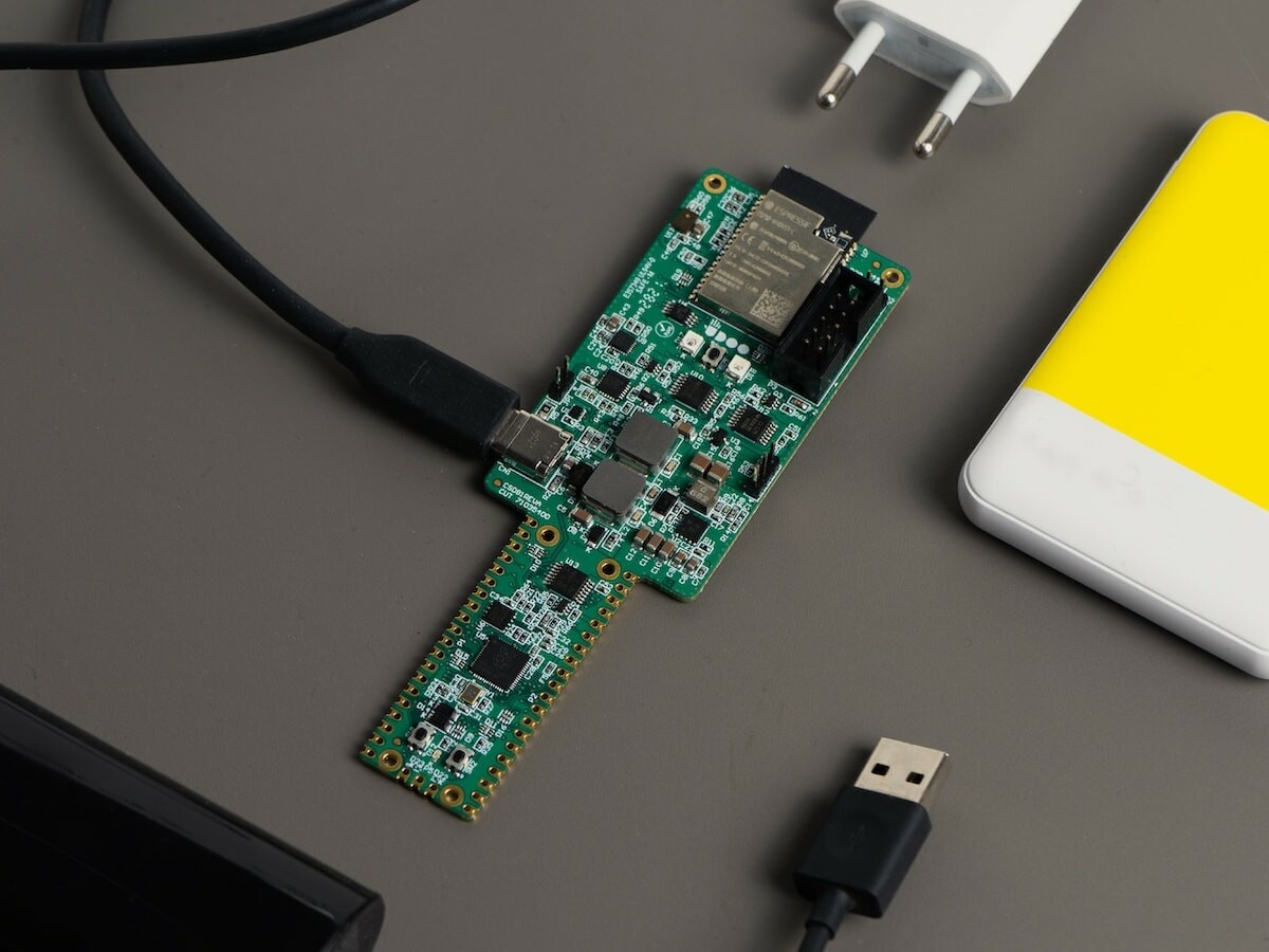 UDOO KEY programmable AI microcontroller combines both RP2040 and ESP32