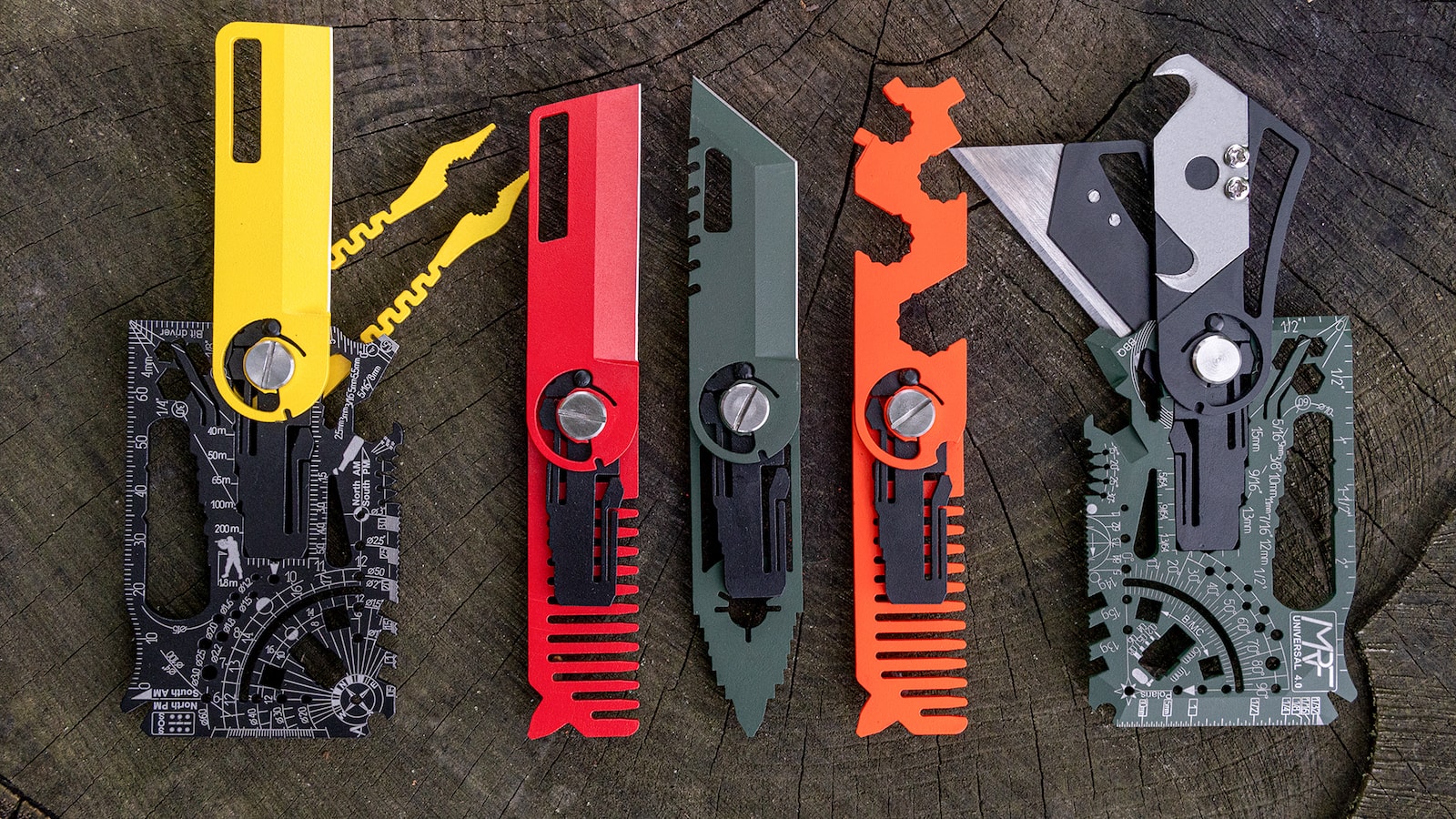 Universal 4.0 titanium compact multitool includes more than 80 tools in
