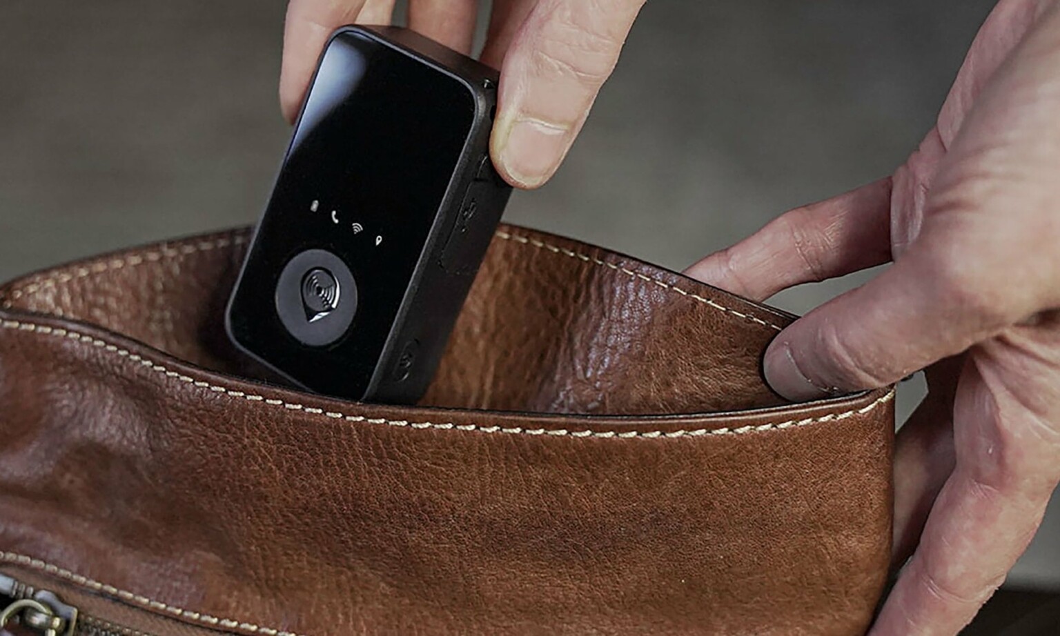 Review Logistimatics Mobile200 4G tracker keeps tabs on your car