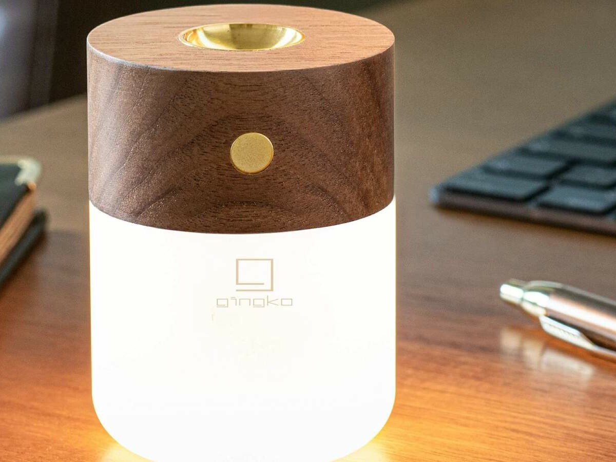 Gingko Smart Diffuser Lamp helps you to relax with your favorite scent