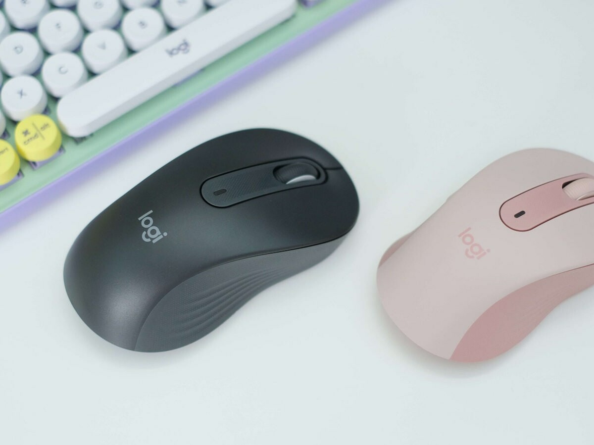 Logitech Signature M650 Series computer mice feature SmartWheel