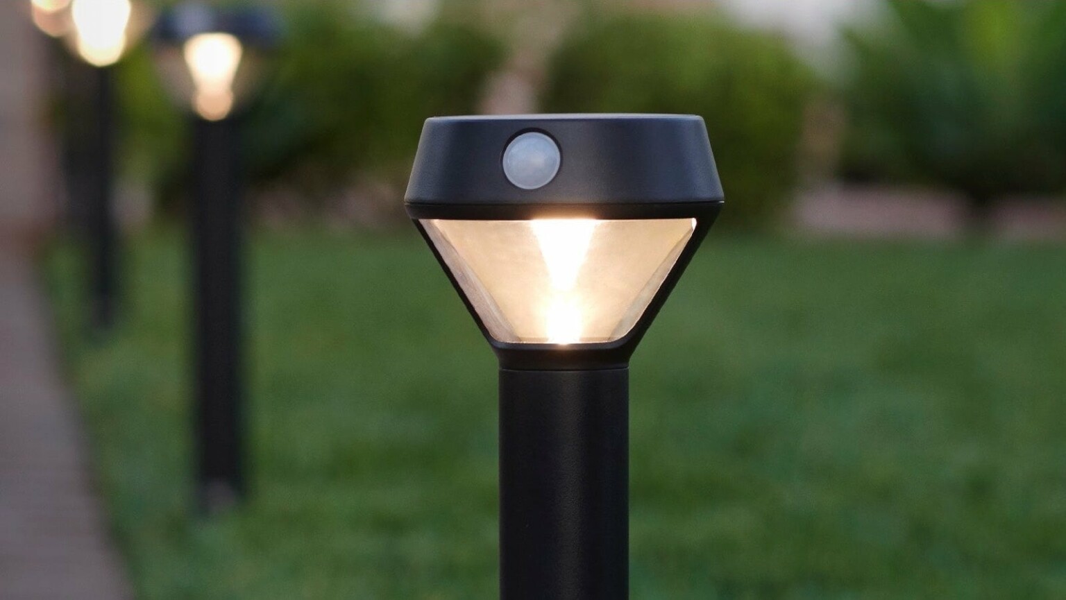 Check out the best garden gadgets that can transform the greenery