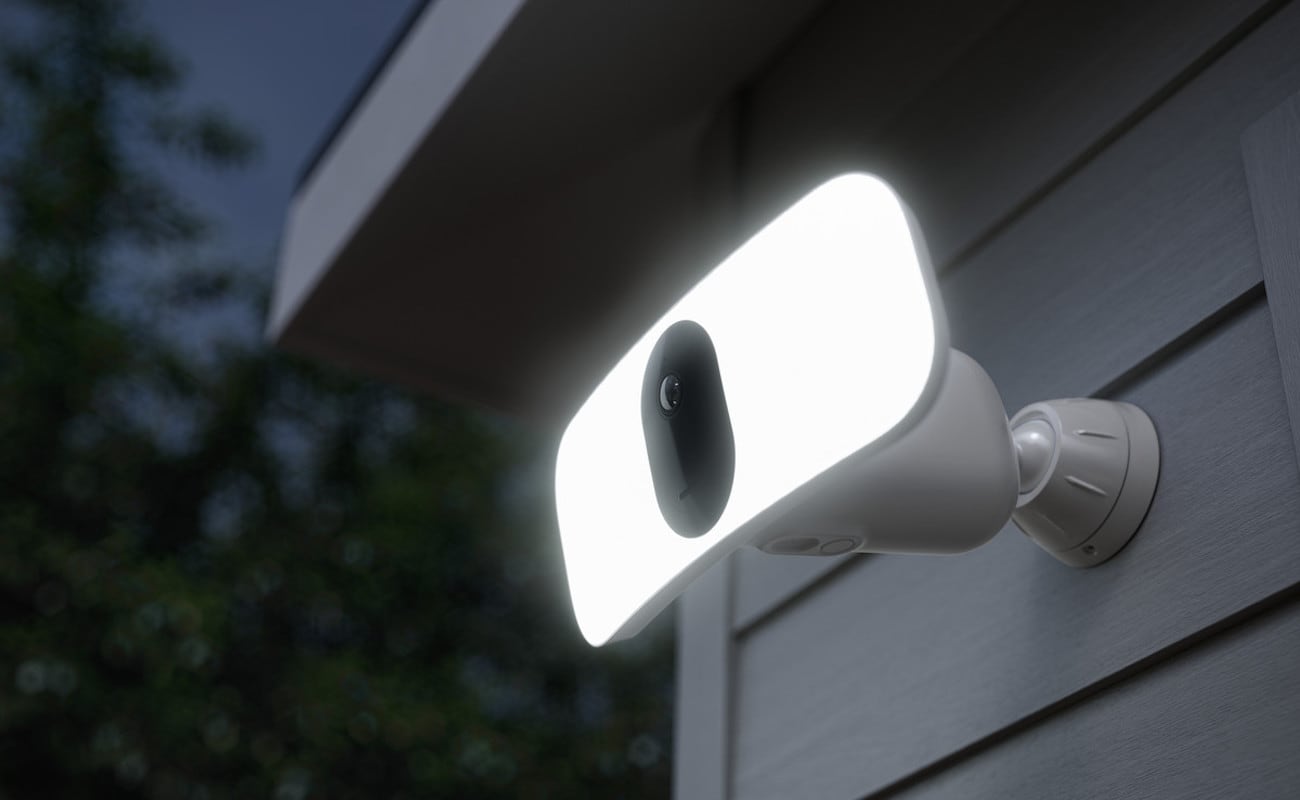 These smart home floodlight cameras enhance your home security system