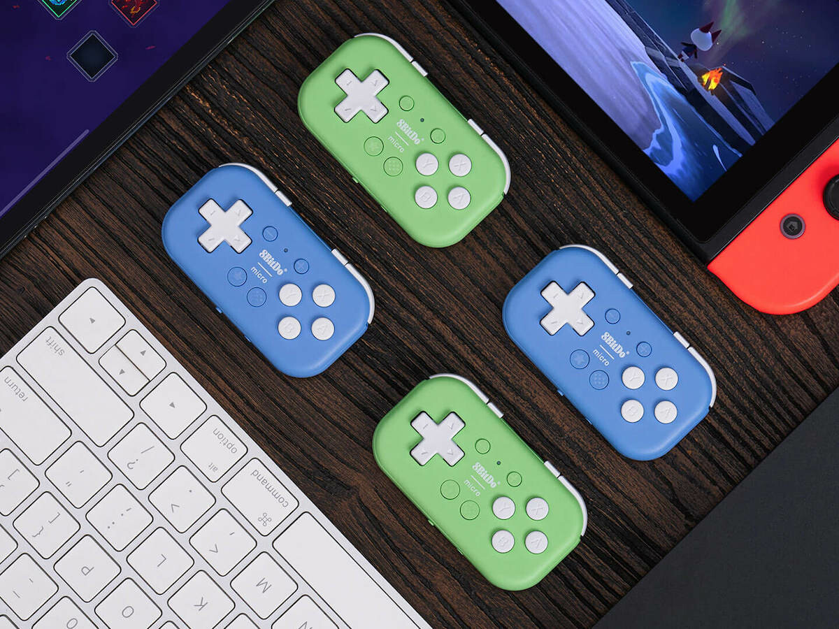 The 8BitDo Micro is compact and has 16 buttons