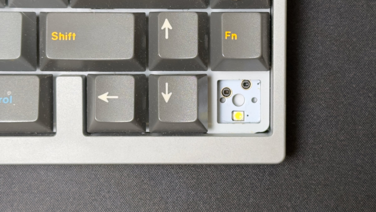 Plate Vs PCB Mount Switches Which Are Right For Your Keyboard?