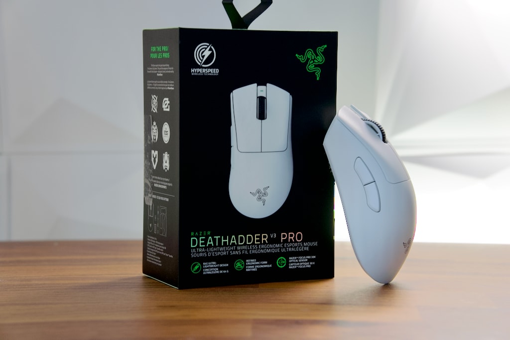 Razer DeathAdder V3 Pro Peak Ergo
