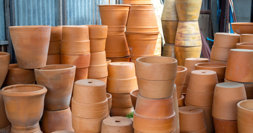 7 Things You Need to Know Before Using Terracotta Pots Garden Beds