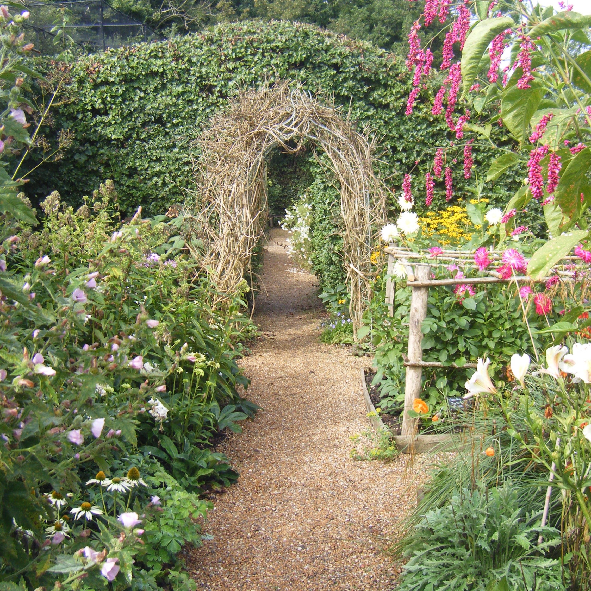Sarah Raven’s Cutting Garden, floriferous fun. (74) The Garden Gate