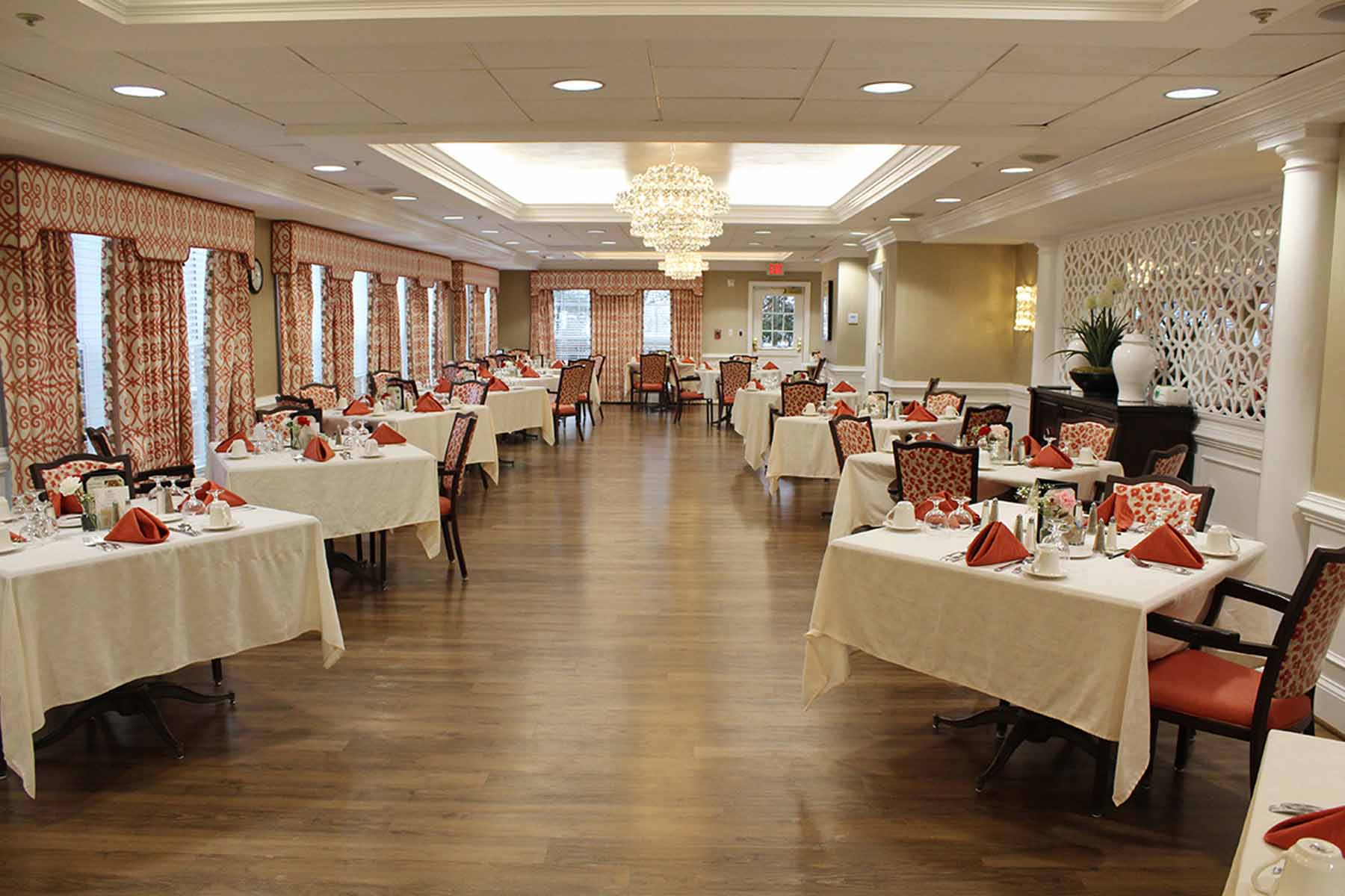 Senior Living Fairfax Fine Dining