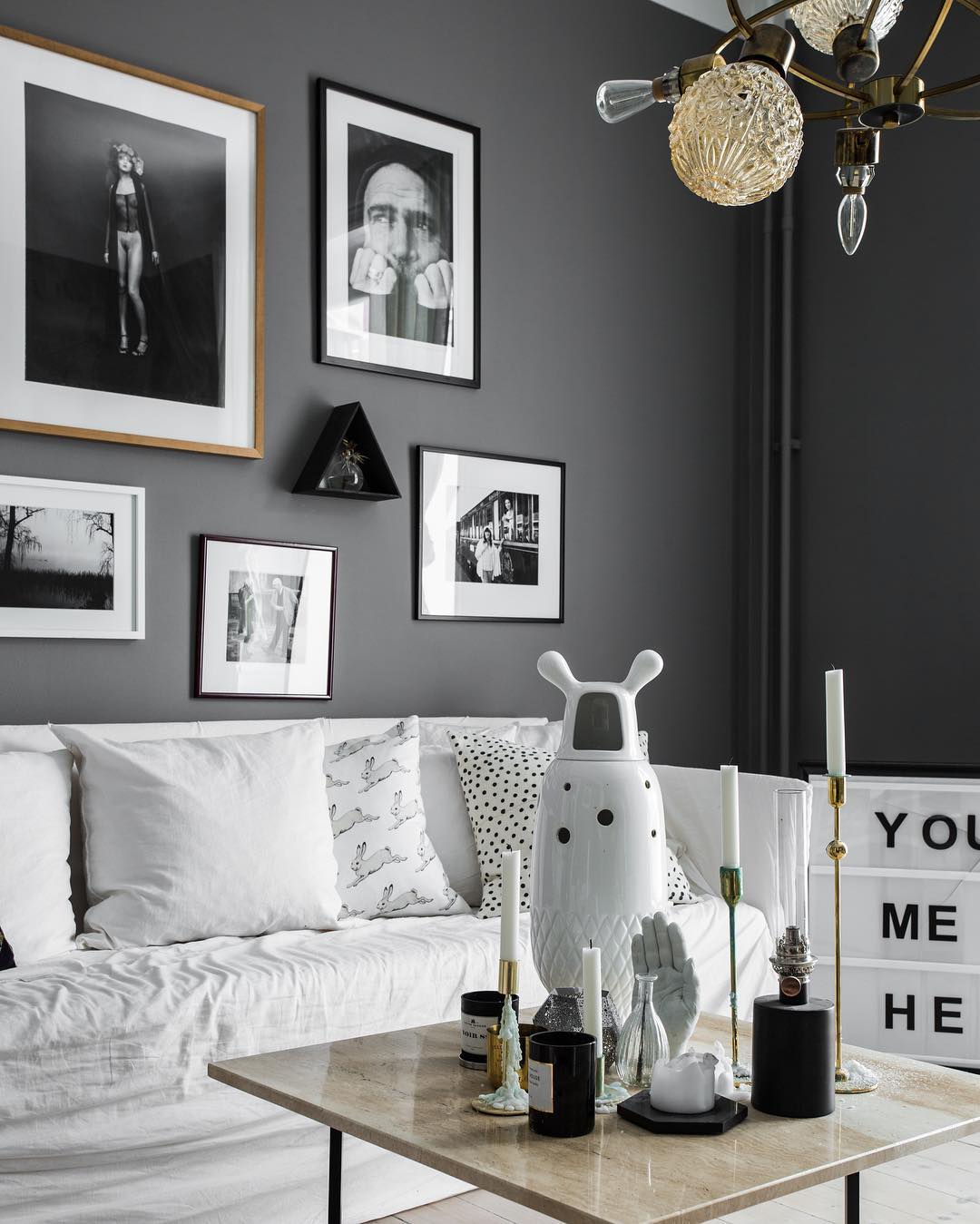 16 Gallery Wall Ideas That Will Help you Feel Confident About Building