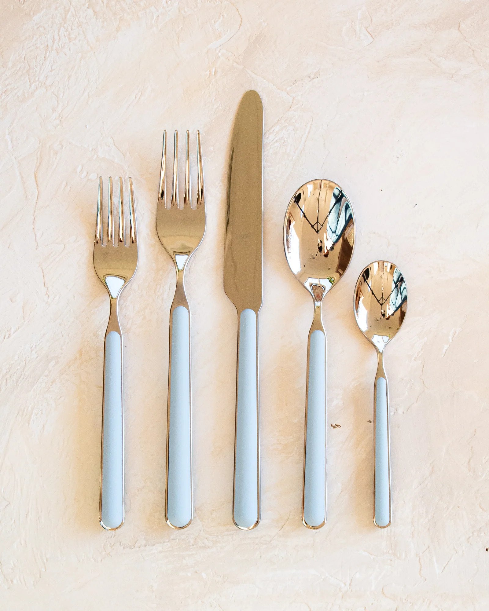9 Best Non Toxic Flatware Sets For A Sustainable Kitchen (2024)
