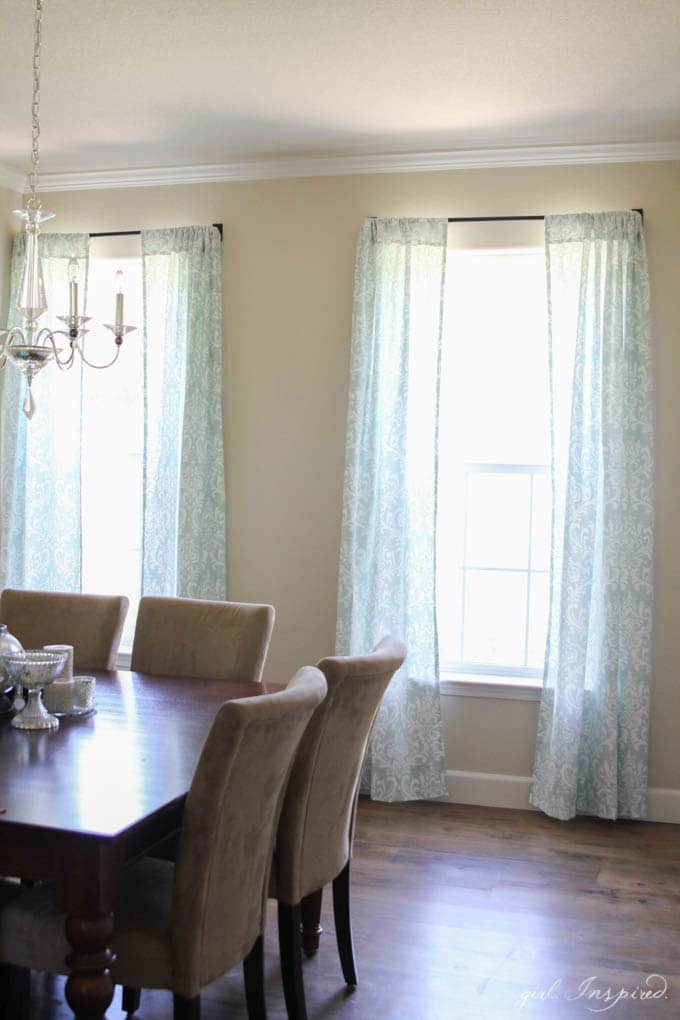 Simple Curtains Sewing Tutorial girl. Inspired.