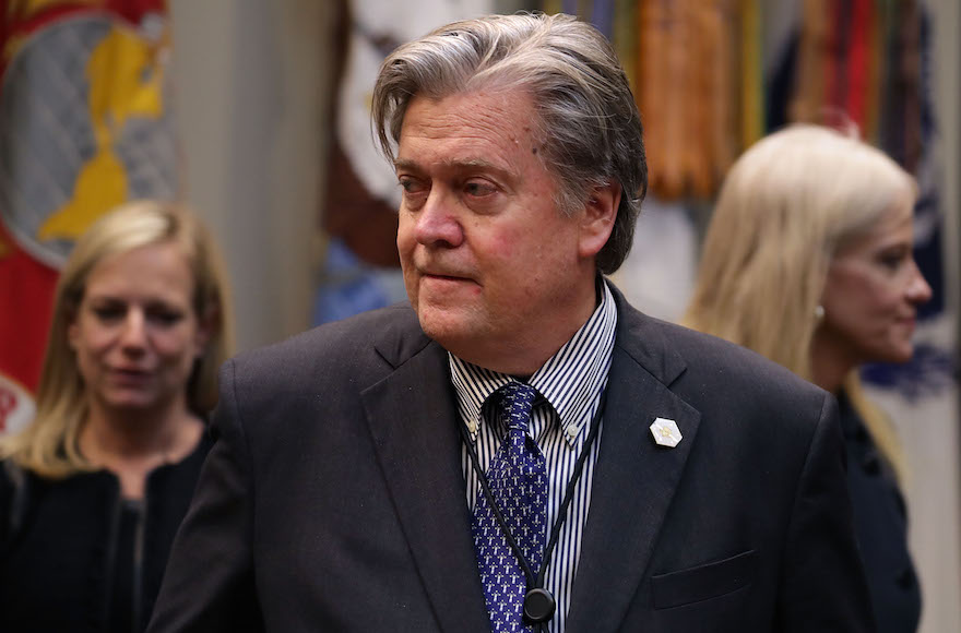 Trump Decides To Remove Chief Strategist Stephen Bannon