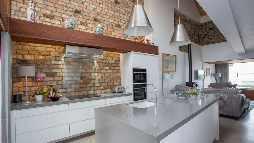 Sensational Kitchen Splashbacks Are A Feature of Their Own