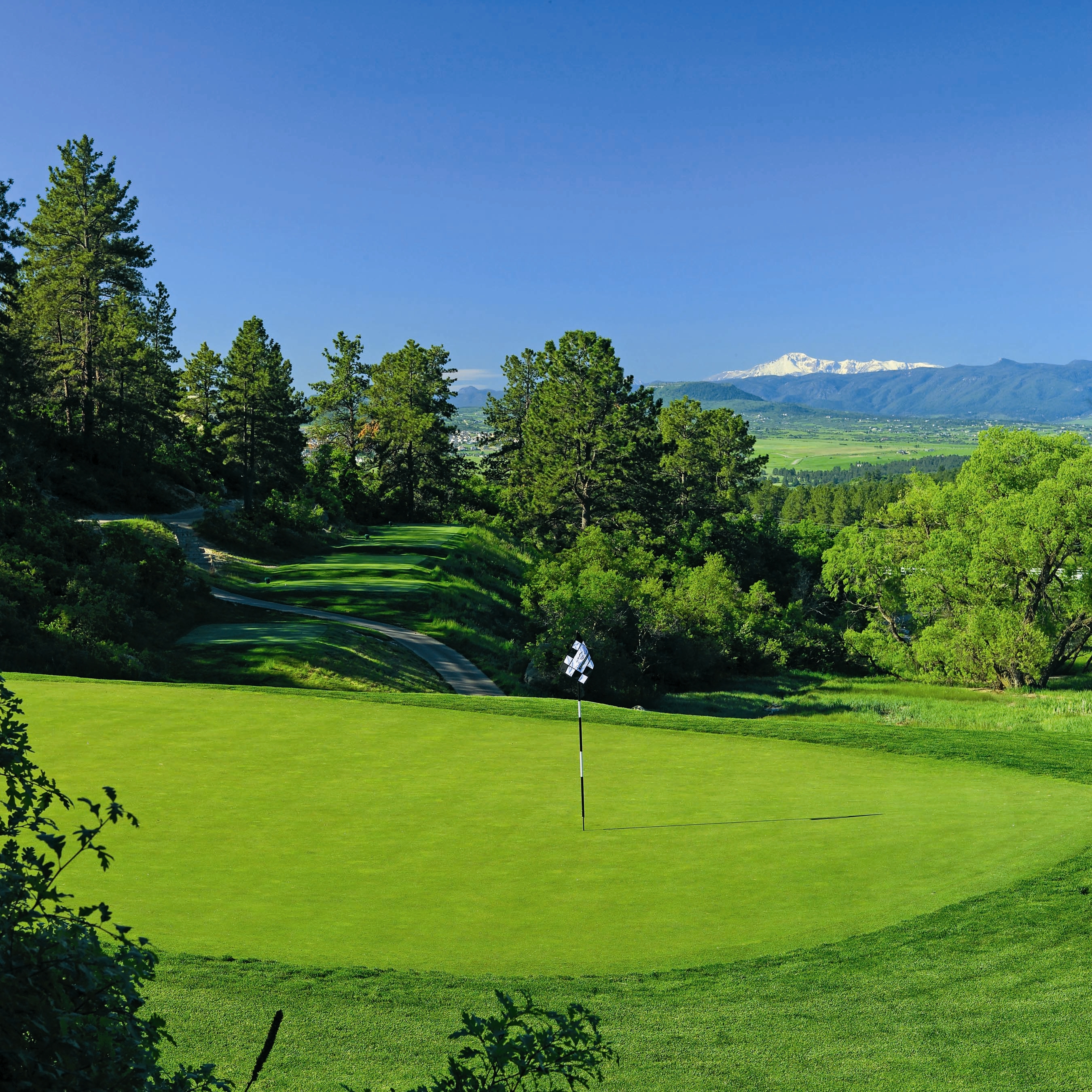 True Spec Opens Denver Custom Fitting Studio The Golf Wire