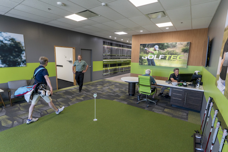 GOLFTEC OPENS WORLDCLASS INSTRUCTION AND CLUB FITTING CENTER OUTSIDE